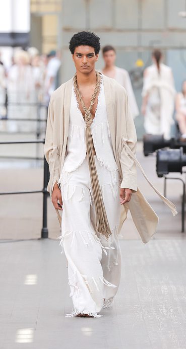 des pièces de la collection «Ngano» présentées lors de la Portugal Fashion Week. HAUS OF STONE