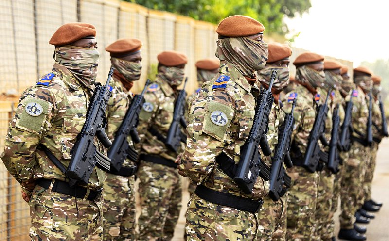 Le 20 février 2025, lors de la rétrocession du camp militaire de Port-Bouët par la France. DR