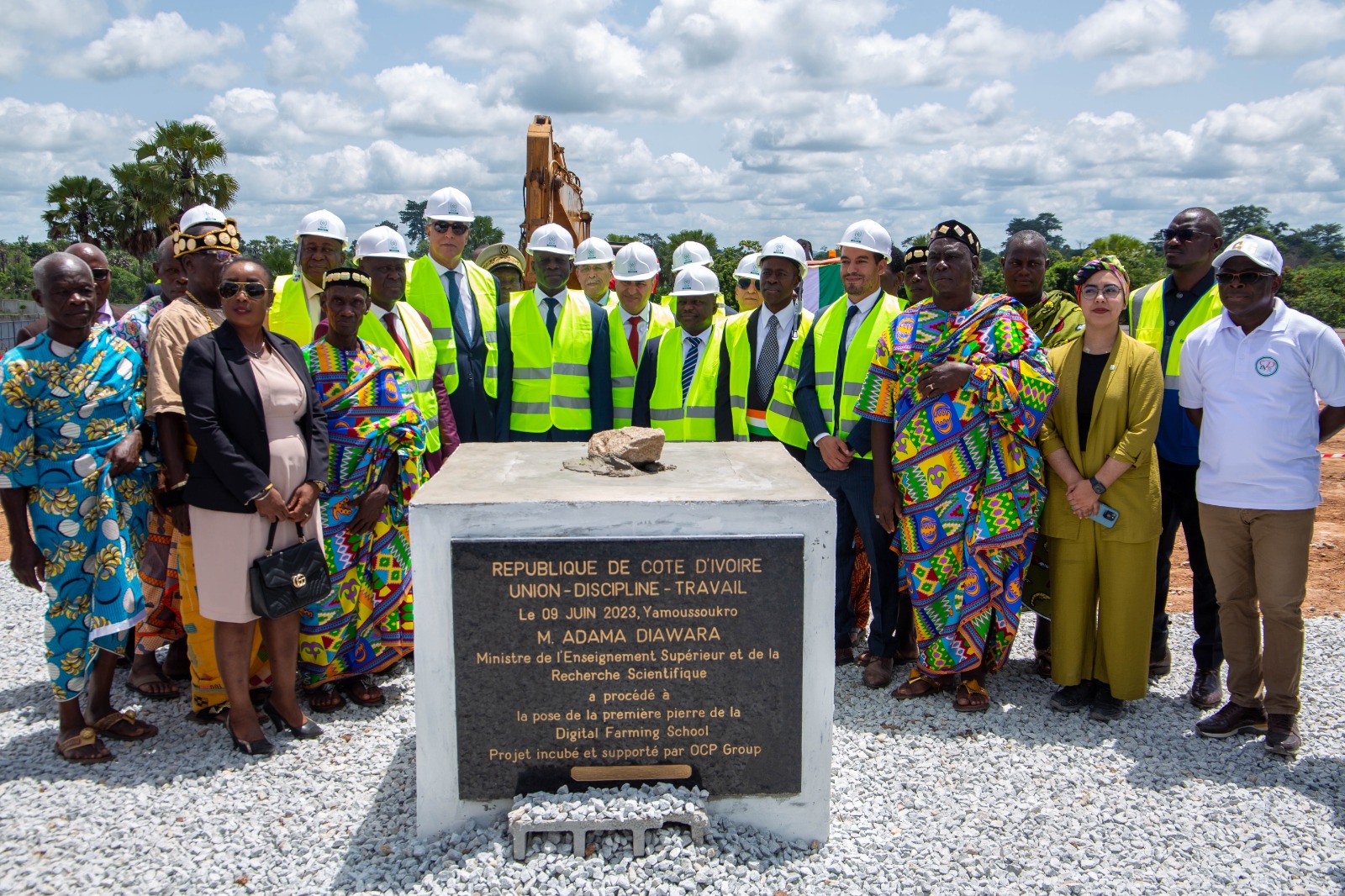 Pose de la première pierre de la Digital Farming School à Yamoussoukro le 9 juin 2023.