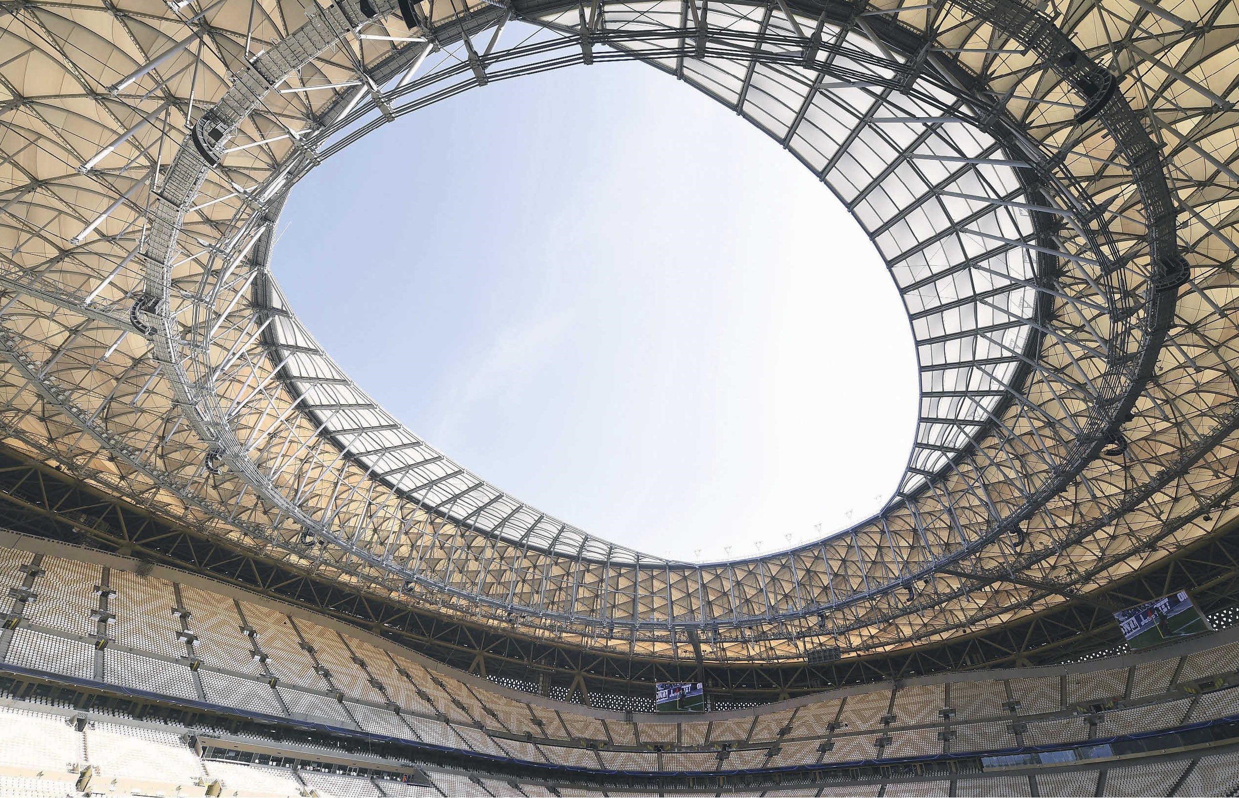 Le stade Lusail, qui accueillera la finale du Mondial, à la périphérie de Doha.FRANCK FAUGÈRE/PRESSE SPORTS