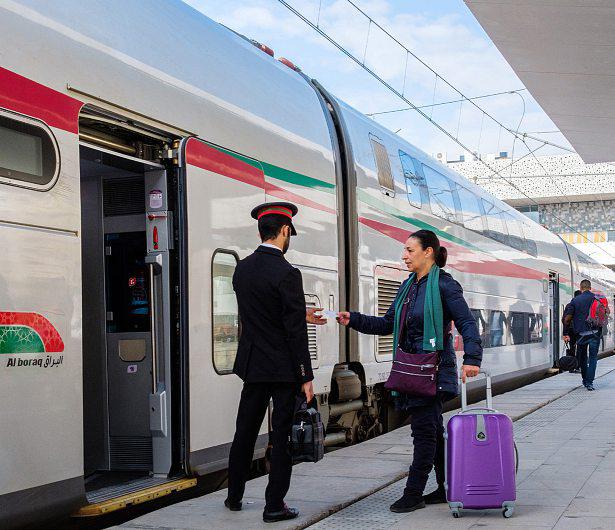La modernisation des lignes de chemin de fer reste un enjeu majeur. Ici, la ligne à grande vitesse entre Tanger et Casablanca.PIERRE DUFFOUR