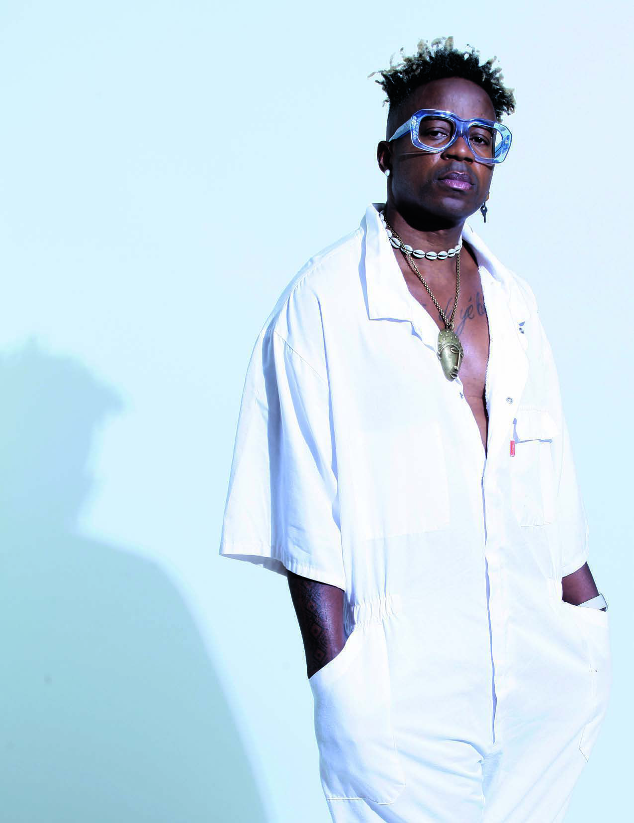 Blick Bassy.GABRIEL DIA