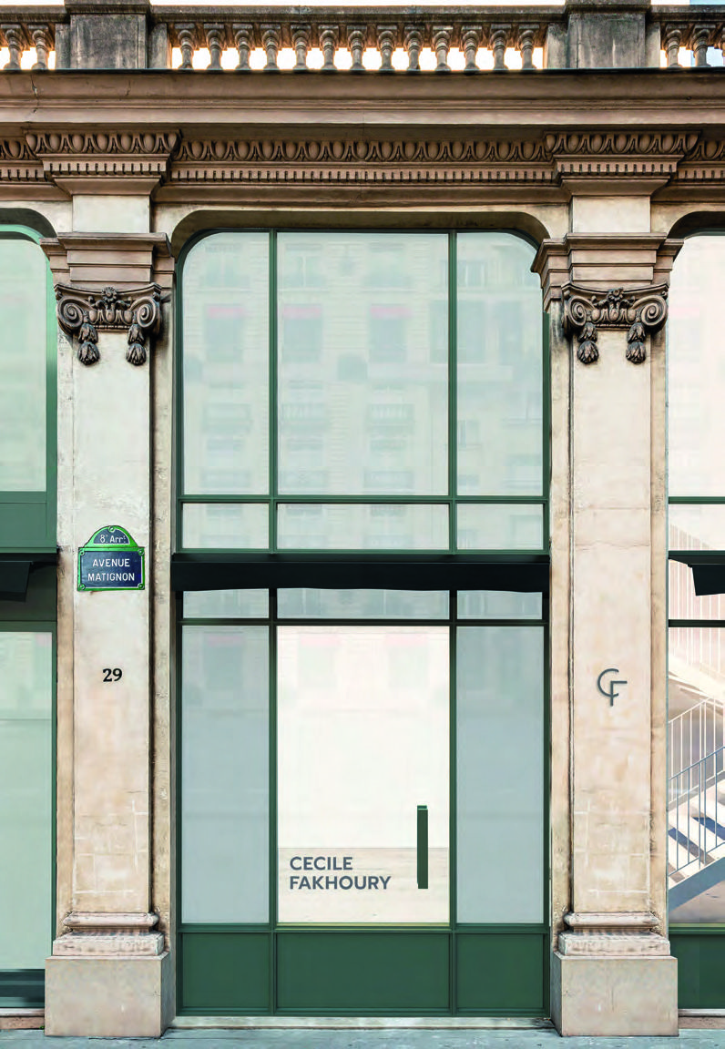 Le showroom se situe au croisement de l’avenue Matignon et de la rue du Faubourg-Saint-Honoré, nouvel épicentre de l’art contemporain.DR