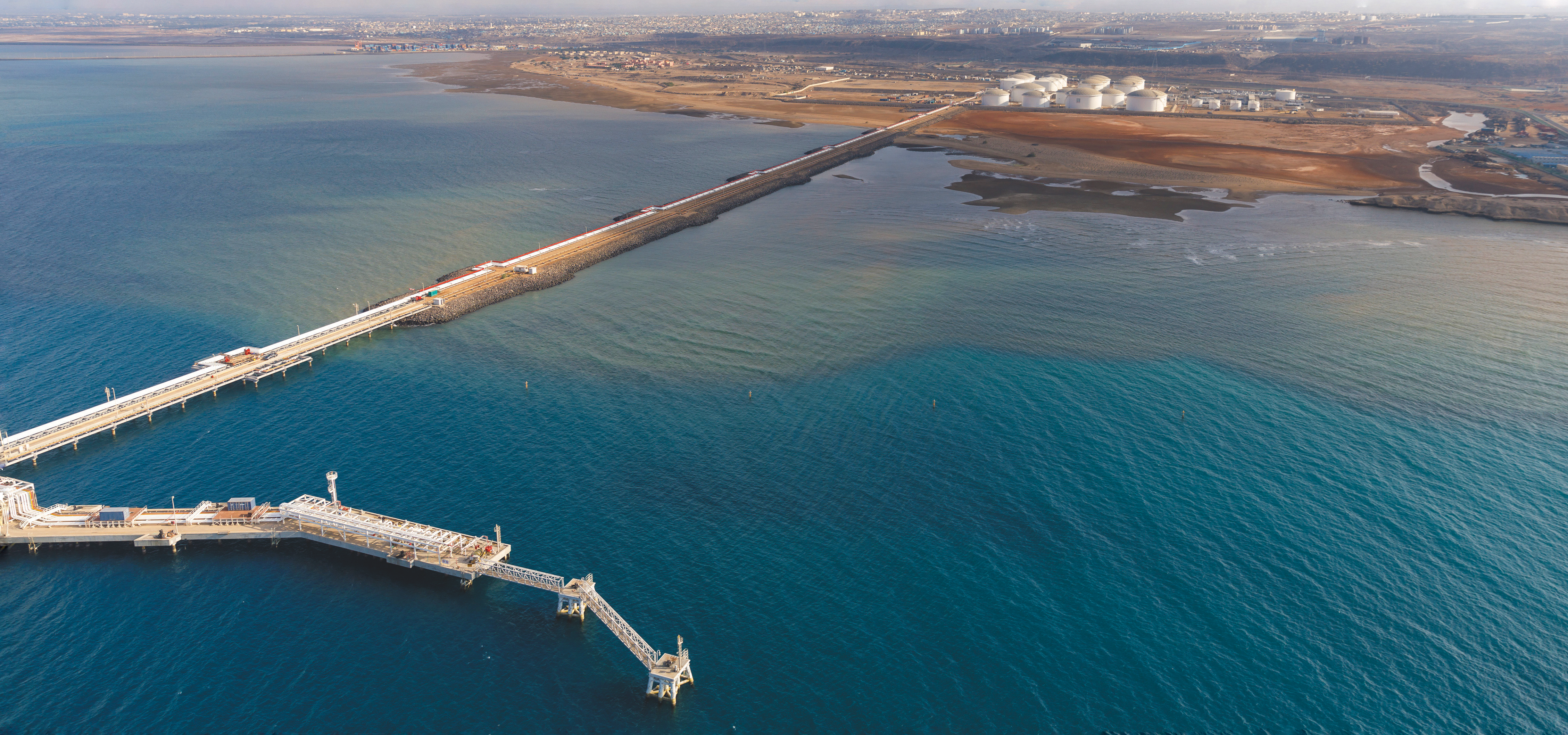 e terminal pétrolier de Doraleh est un prolongement du port international de Djibouti.PATRICK ROBERT