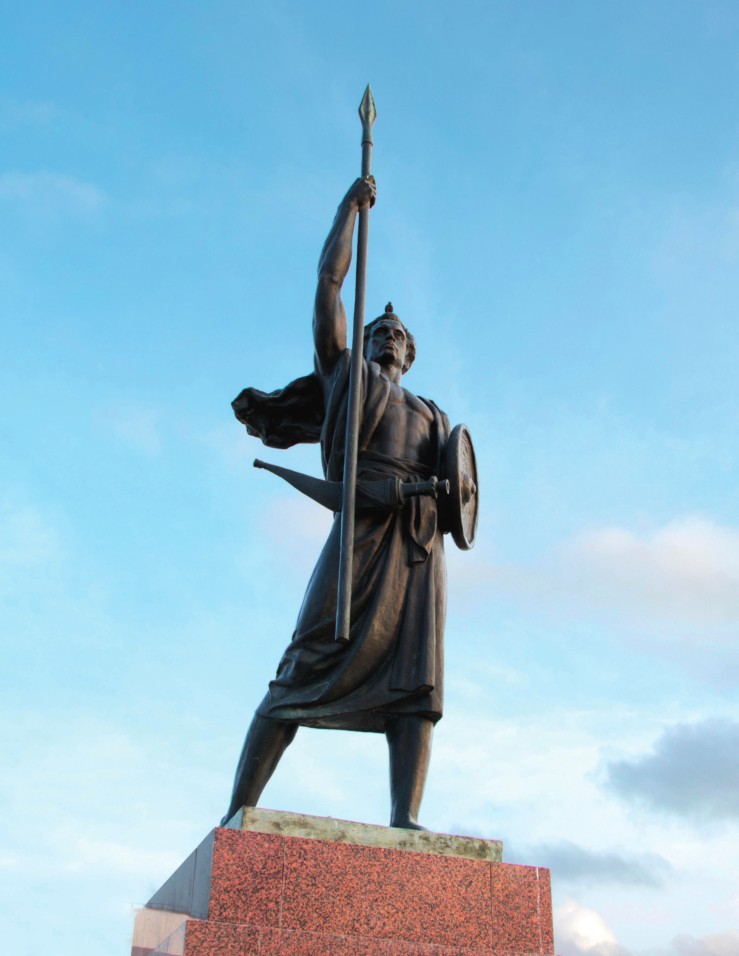 Dans la capitale, devant le Palais du Peuple, cette statue a été érigée en symbole de liberté.ALAMY STOCK PHOTO