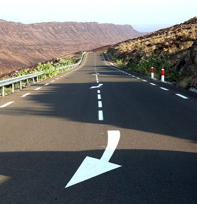 La réhabilitation des routes est un enjeu national majeur. Ici, entre Dorra et Balha.ABOU HALLOYTA