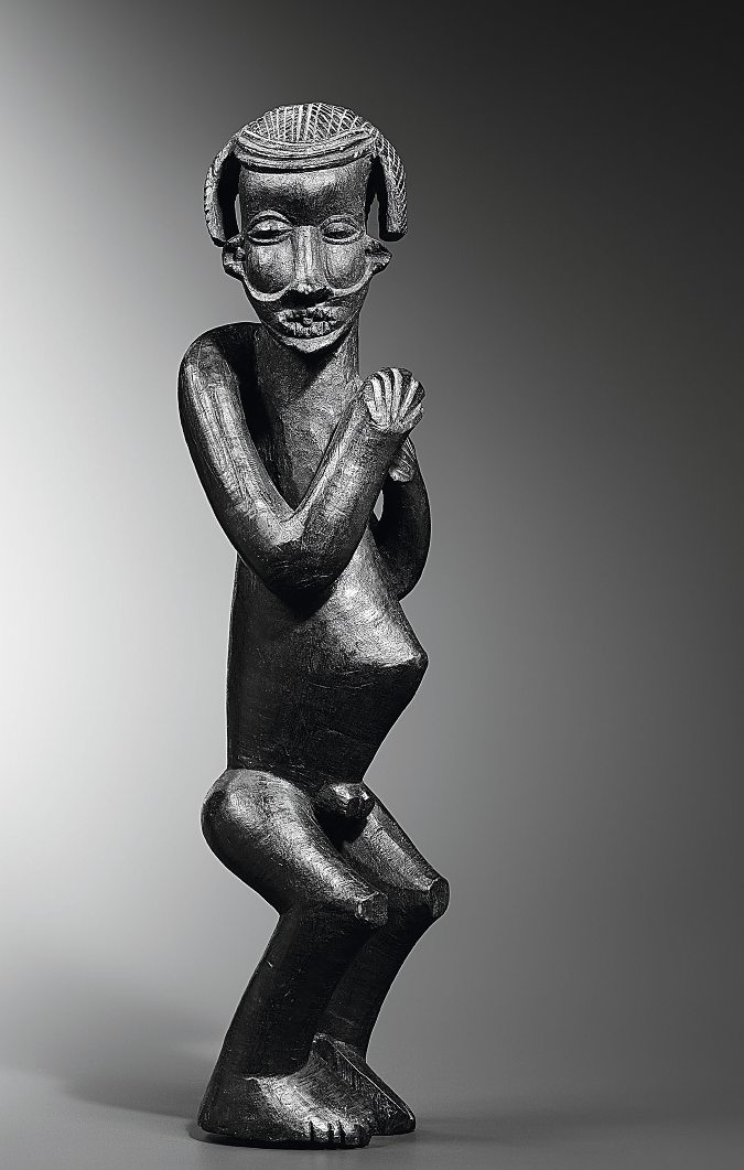 une statue Suku (bois), de la République démocratique du Congo. HUGHES DUBOIS 