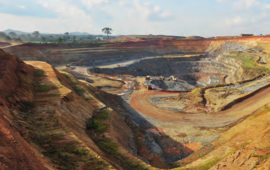 The country intends to strengthen its efforts in the extractive industries. Here, an open-pit gold mine in Bonikro, in the Lakes region. NABIL ZORKOT