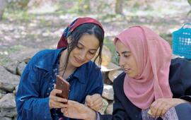 SOUS LES FIGUES (Tunisie-France), d’Erige Sehiri. Avec Ameni Fdhili, Samar Sifi , Leila Ohebi, Abdelhak Mrabti. En salles.HENIA PRODUCTION MANEKI FILMS - DR