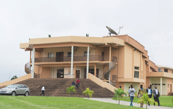 L’université Félix Houphouët-Boigny de Cocody accueille 60 000 étudiants.NABIL ZORKOT