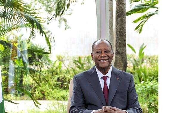 Le président Alassane Ouattara lors de l’annonce de sa candidature à l’élection présidentielle, le 29 juillet 2025. PRÉSIDENCE DE CÔTE D’IVOIRE
