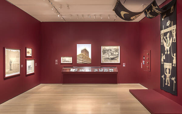 Vue de l'exposition, MARTIN PARSEKIAN/THE MUSEUM OF MODERN ART, NEW YORK