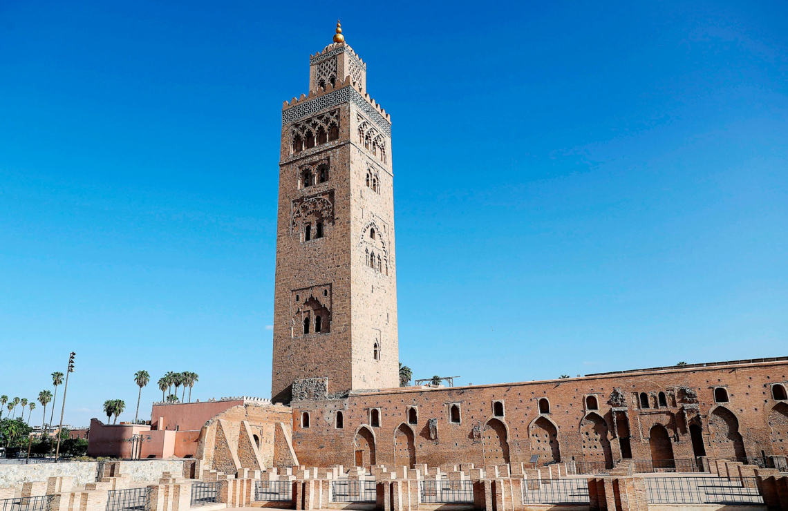 La mosquée Koutoubia trône fièrement, inébranlable, au centre de la ville ocre. La mosquée Koutoubia trône fièrement, inébranlable, au centre de la ville ocre.WANG DONGZHEN/XINHUA/REA