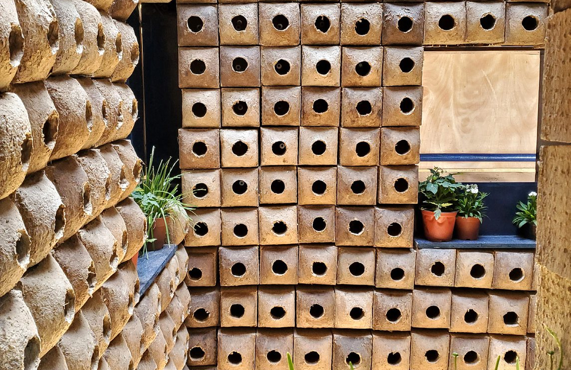 We Rest at the Bird’s Nest, Papa Omotayo et Eve Nnaji, 2023.LUISA NANNIPIERI