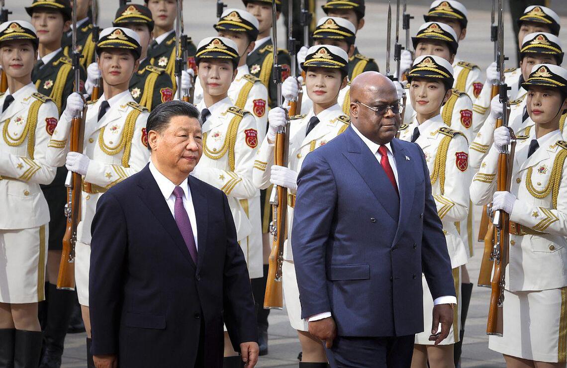 Mai 2023, Félix Tshisekedi effectue sa première visite d’État à Pékin. Ici, aux côtés de son homologue Xi Jinping.THOMAS PETER/POOL/AFP