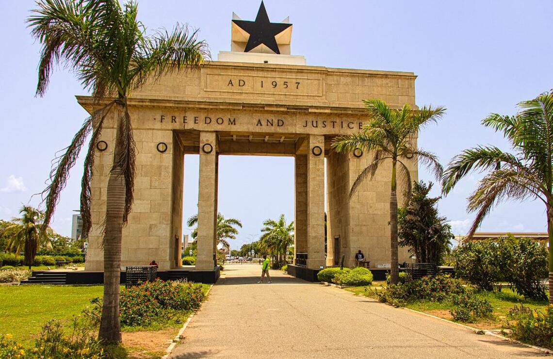 Accra, Ghana : West Coast way of life Le monument de l’Indépendance, prônant «la liberté et la justice». OMRI ELIYAHU/SHUTTERSTOCK