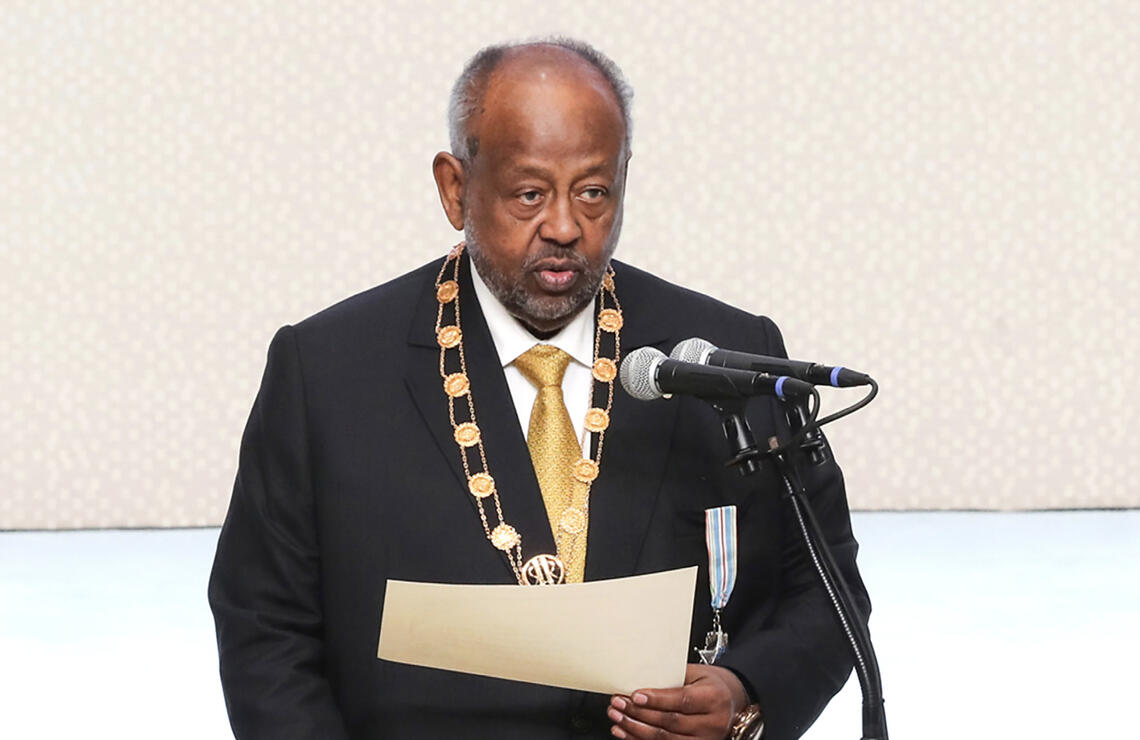 Le chef de l'État, réélu à l'issue du scrutin présidentiel du 10 avril 2026, prête serment le 9 mai 2026. PRÉSIDENCE DJIBOUTI/ABOU