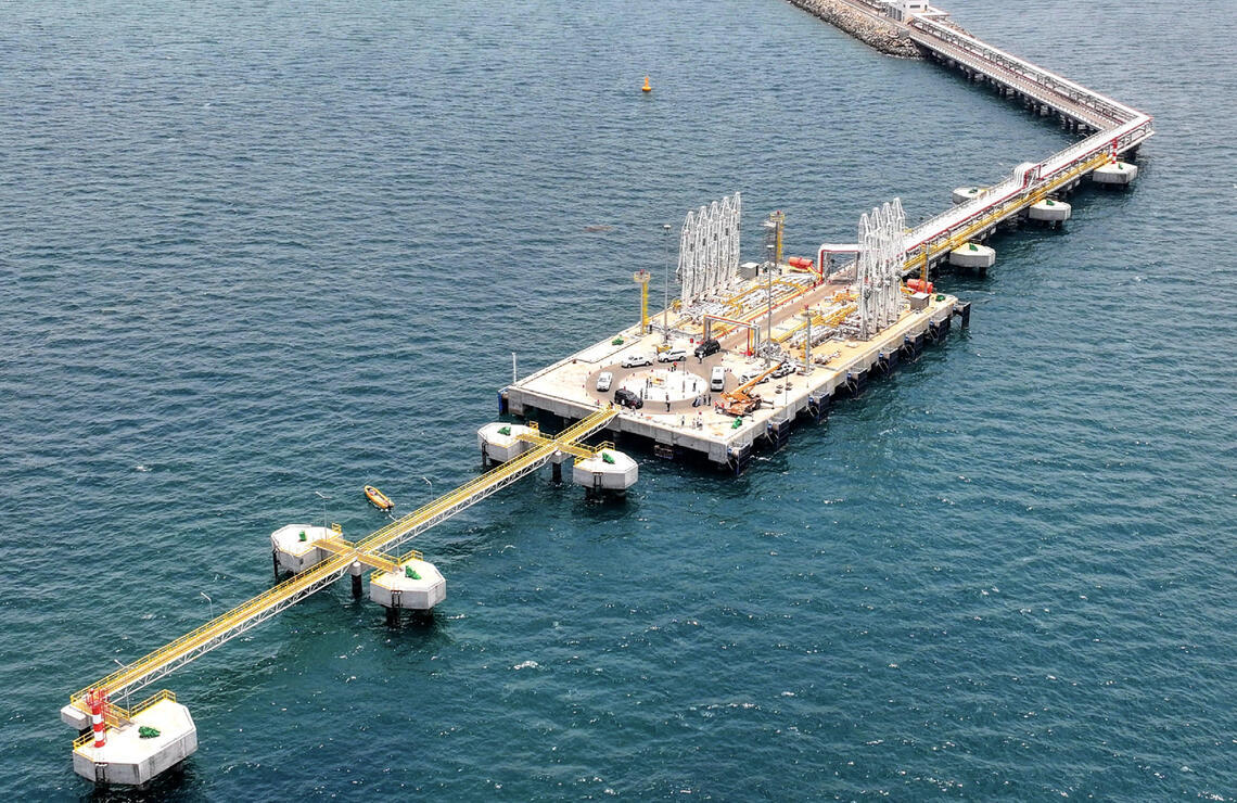 La jetée pétrolière de 3 km du nouveau complexe pétrochimique de Damerjog, DR/DPFZA