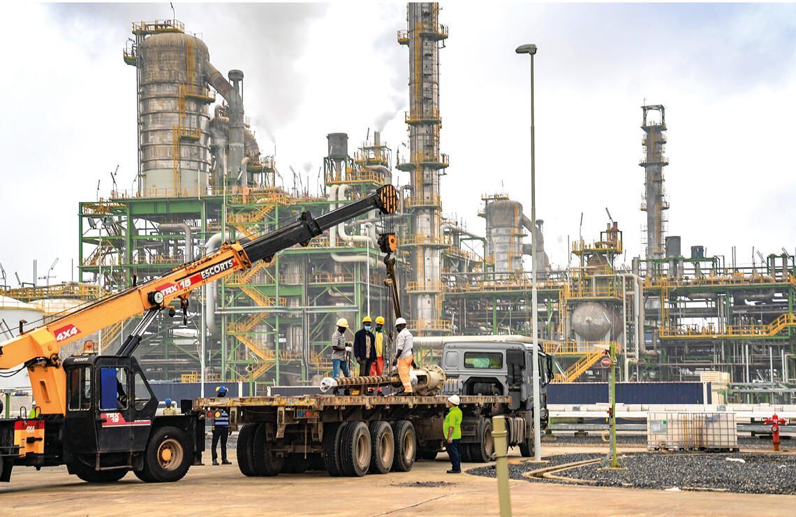 La raffinerie pétrolière Dangote, à Lekki, au Nigeria. SHUTTERSTOCK