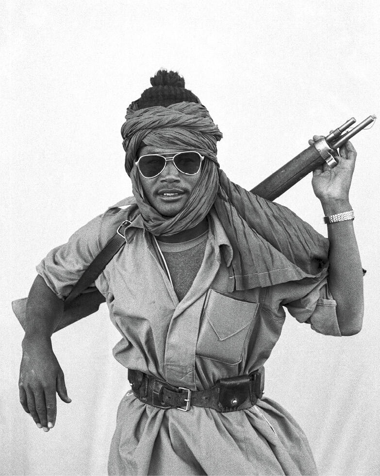 Marie-Laure de Decker, Combattants du Frolinat, Tibesti, Tchad, 1976. Avec l'aimable autorisation de l'artiste. DR