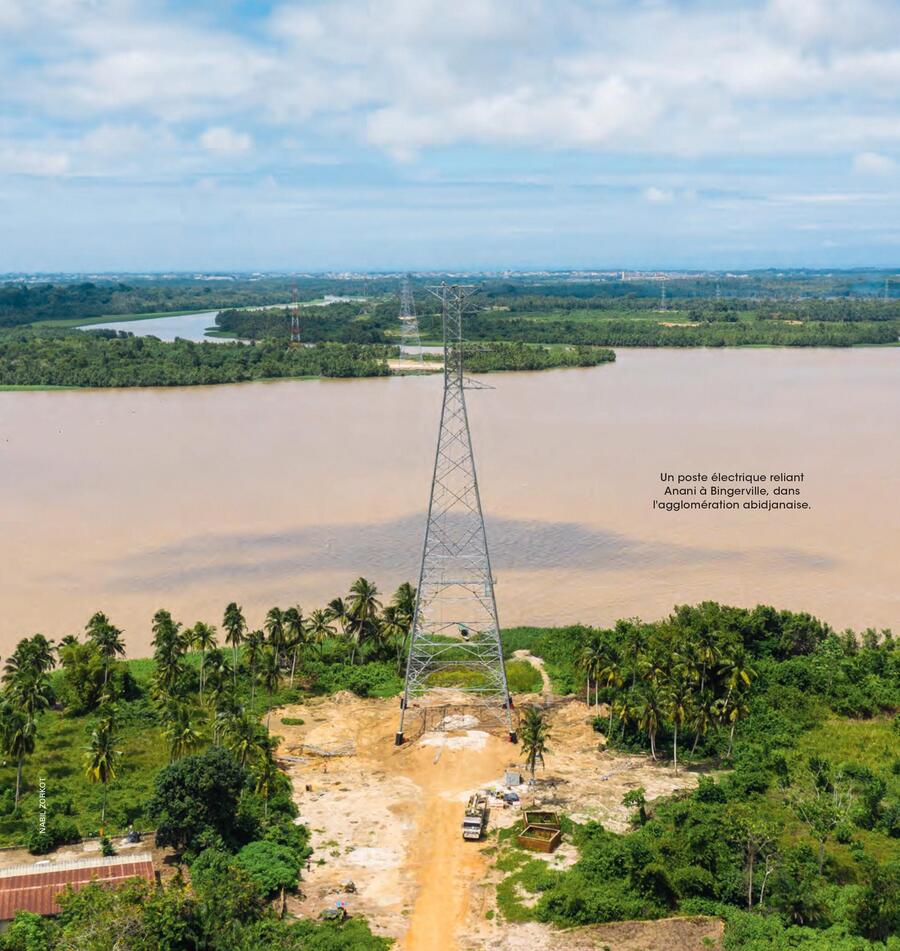 Un poste électrique reliant Anani à Bingerville, dans l'agglomération abidjanaise. NABIL ZORKOT