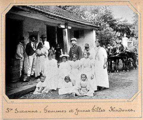 Des femmes et jeunes filles hindoues en 1897.DR