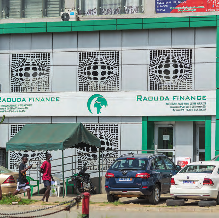 L’une des agences de l’institution Raouda Finance, dans le quartier des Deux Plateaux. NABIL ZORKOT