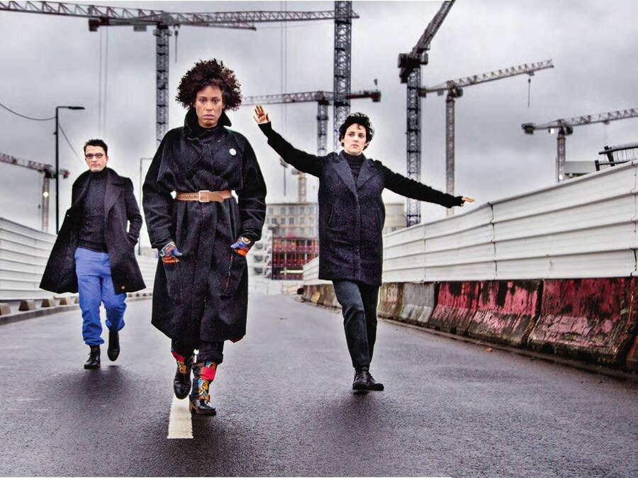 De gauche à droite, Jî Dru, Sandra Nkaké, accompagnés de la chanteuse Marion Rampal. - SEKA (2)