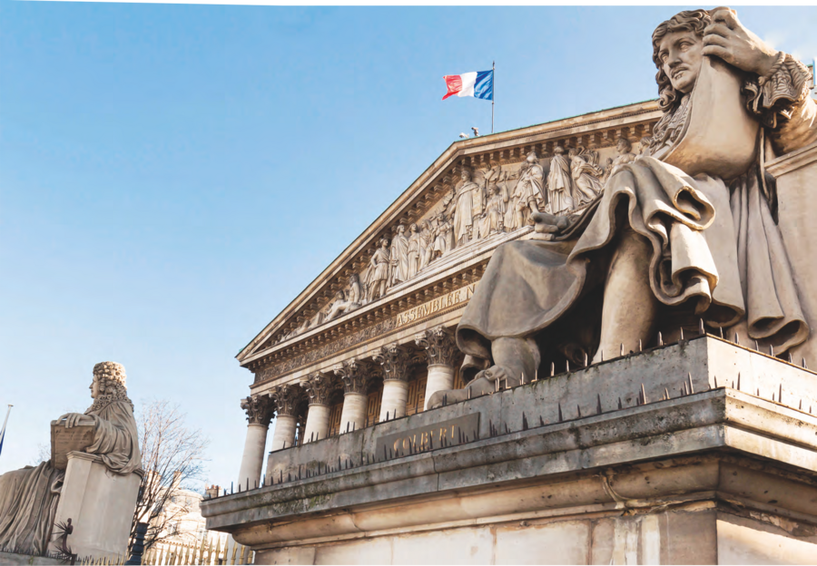 L’Assemblée nationale française, où siègent 577 députés. SHUTTERSTOCK