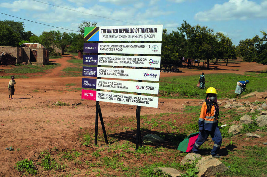 Chantier de l’East Atrican Crude Oil Pipeline dans la région de Tanga, en Tanzanie.CLÉMENT MARTIN