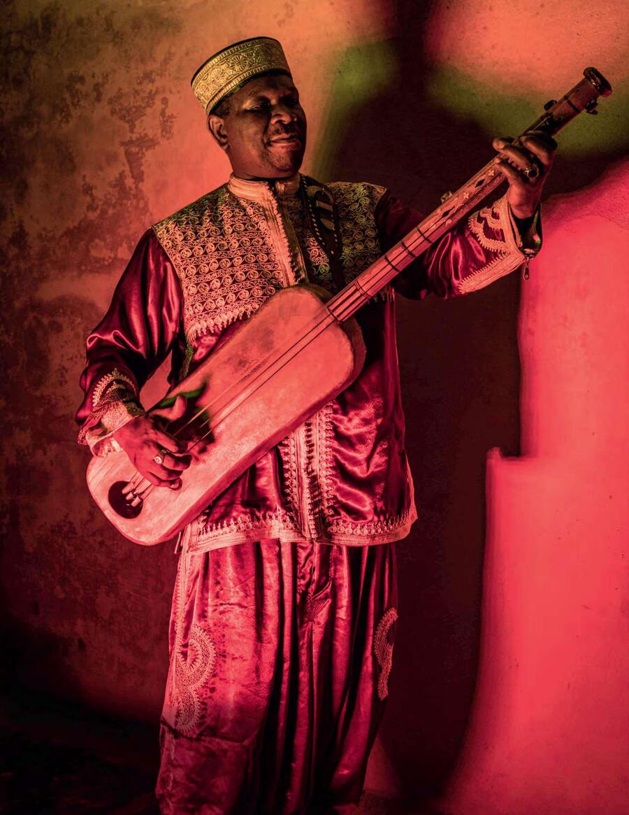 MOKTAR GANIA & GNAWA SOUL.ANASS DOU