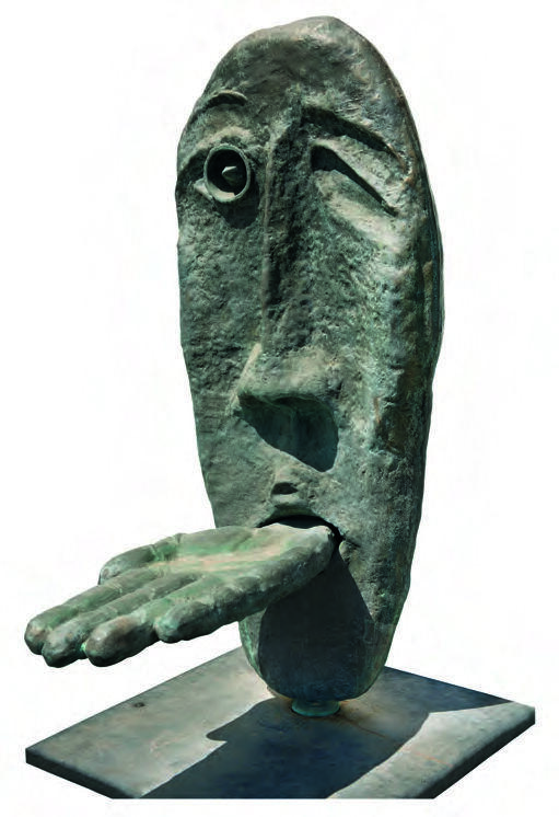 L’écrivain est également un sculpteur reconnu. Ici, Le Mendiant. DR