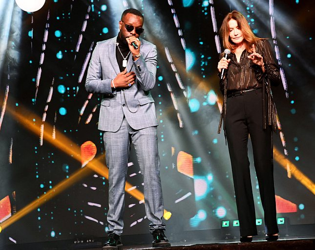 Gims et Carla Bruni.DR