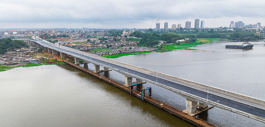 Le 4e pont, qui va relier Adjamé à Yopougon.NABIL ZORKOT