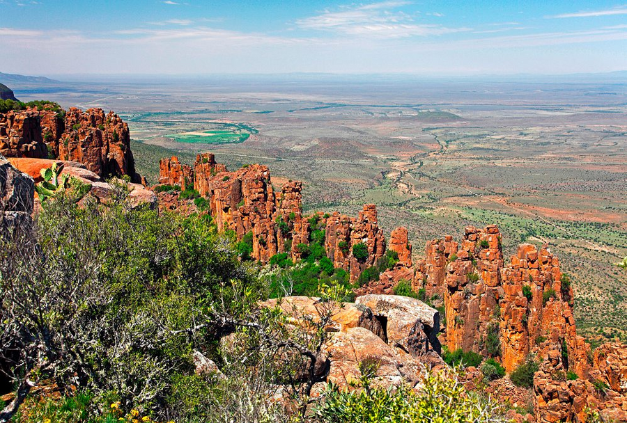 La chaîne de montagnes du Swartberg.ALAMY