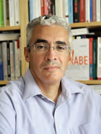 Akram Belkaïd. PATRICK GELY